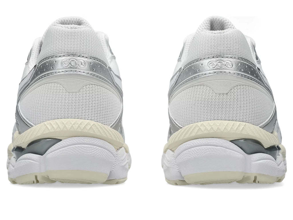 ASICS GEL CUMULUS 16 - White White - FREESTYLE LLORET