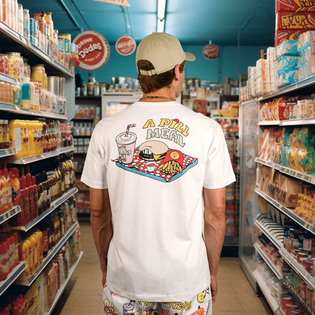 THE DUDES A PILL MEAL SS TEE  - Off White