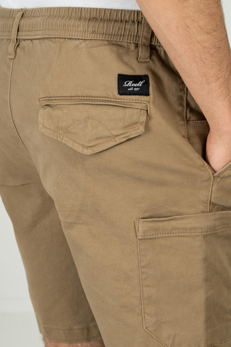 REELL EASY CARGO SHORT - Dark Sand