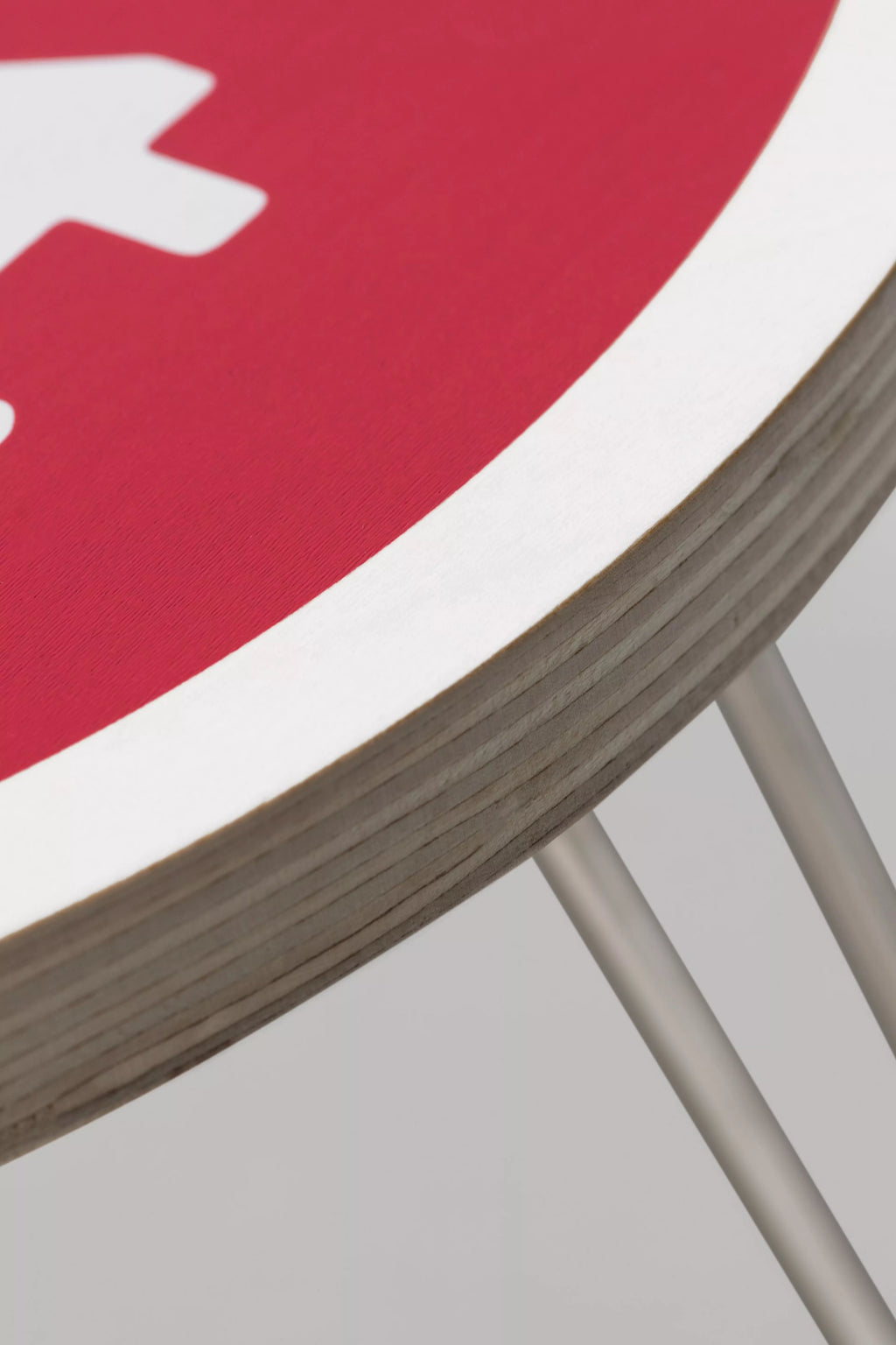 CARHARTT WIP Heart Folding Table - Scarlet / White