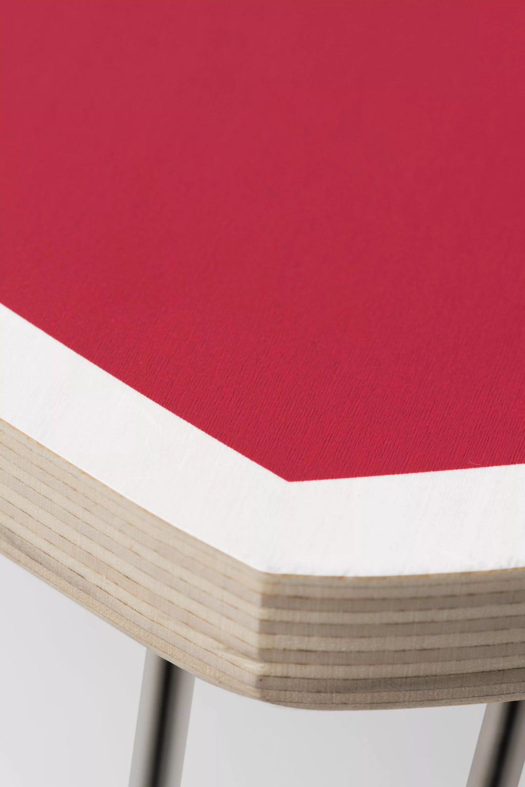 CARHARTT WIP Heart Folding Table - Scarlet / White