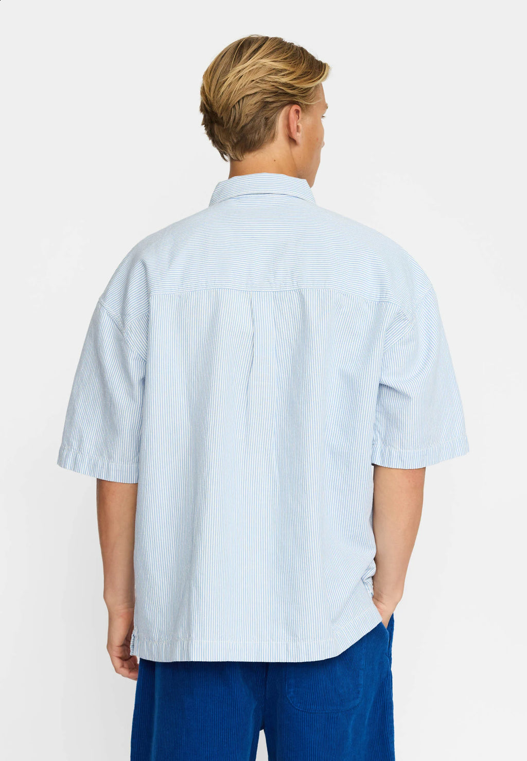 REVOLUTION Oversize Short-sleeved Shirt - Stripes Blue - FREESTYLE LLORET