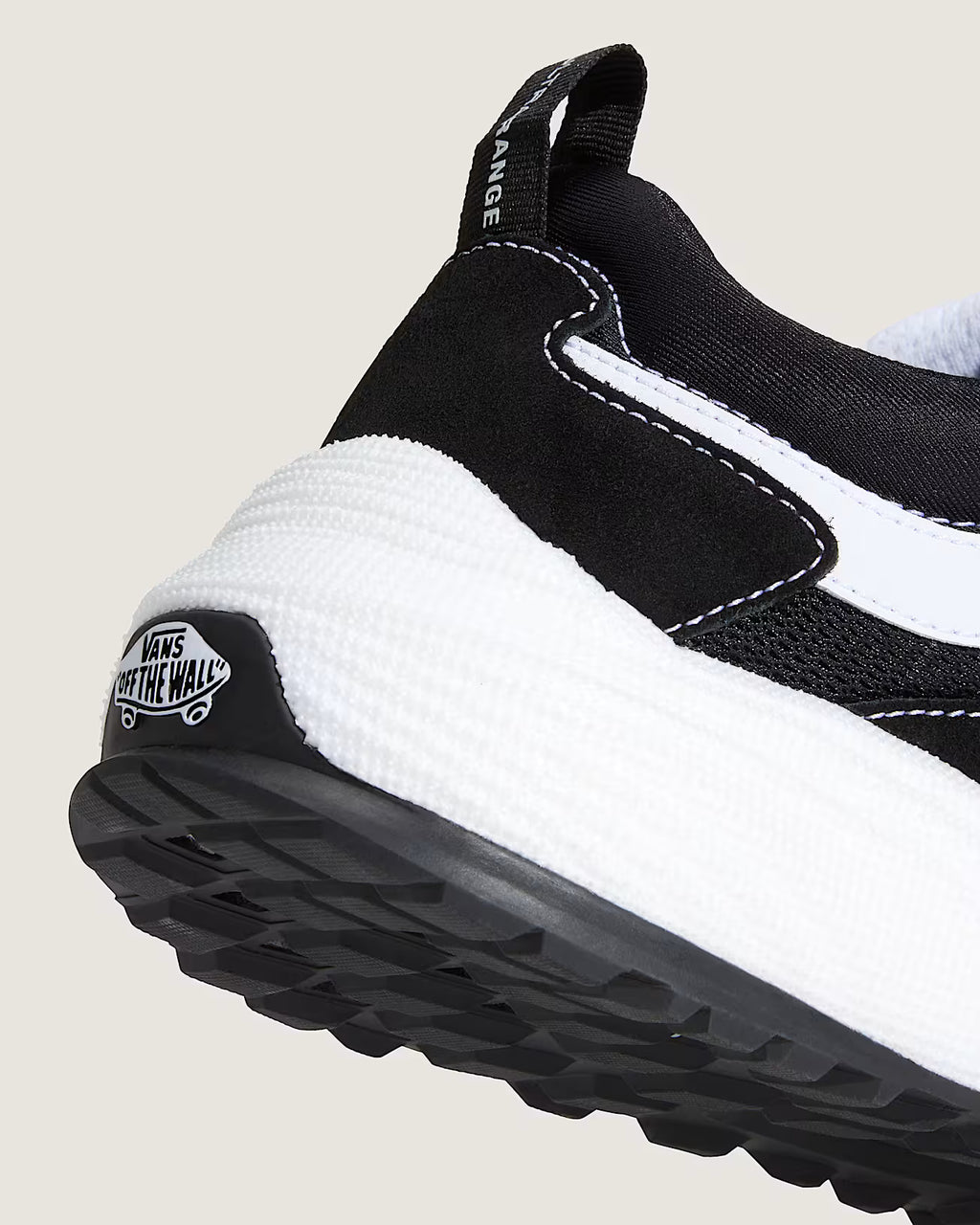 VANS ULTRARANGE NEO 2.0 - Black White - FREESTYLE LLORET