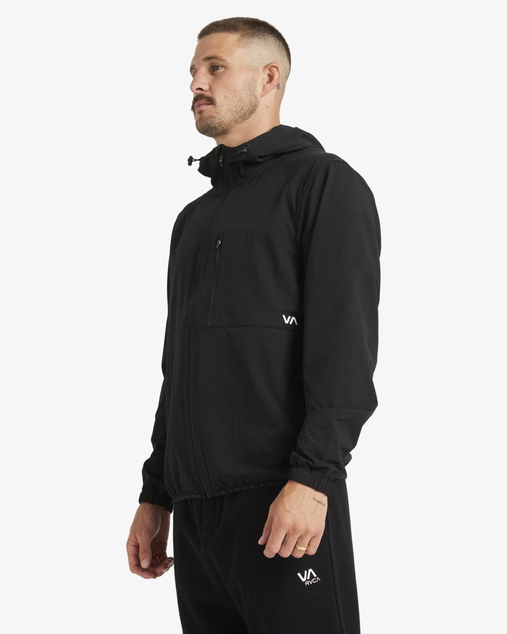 RVCA SPORT YOGGER JACKET - Black