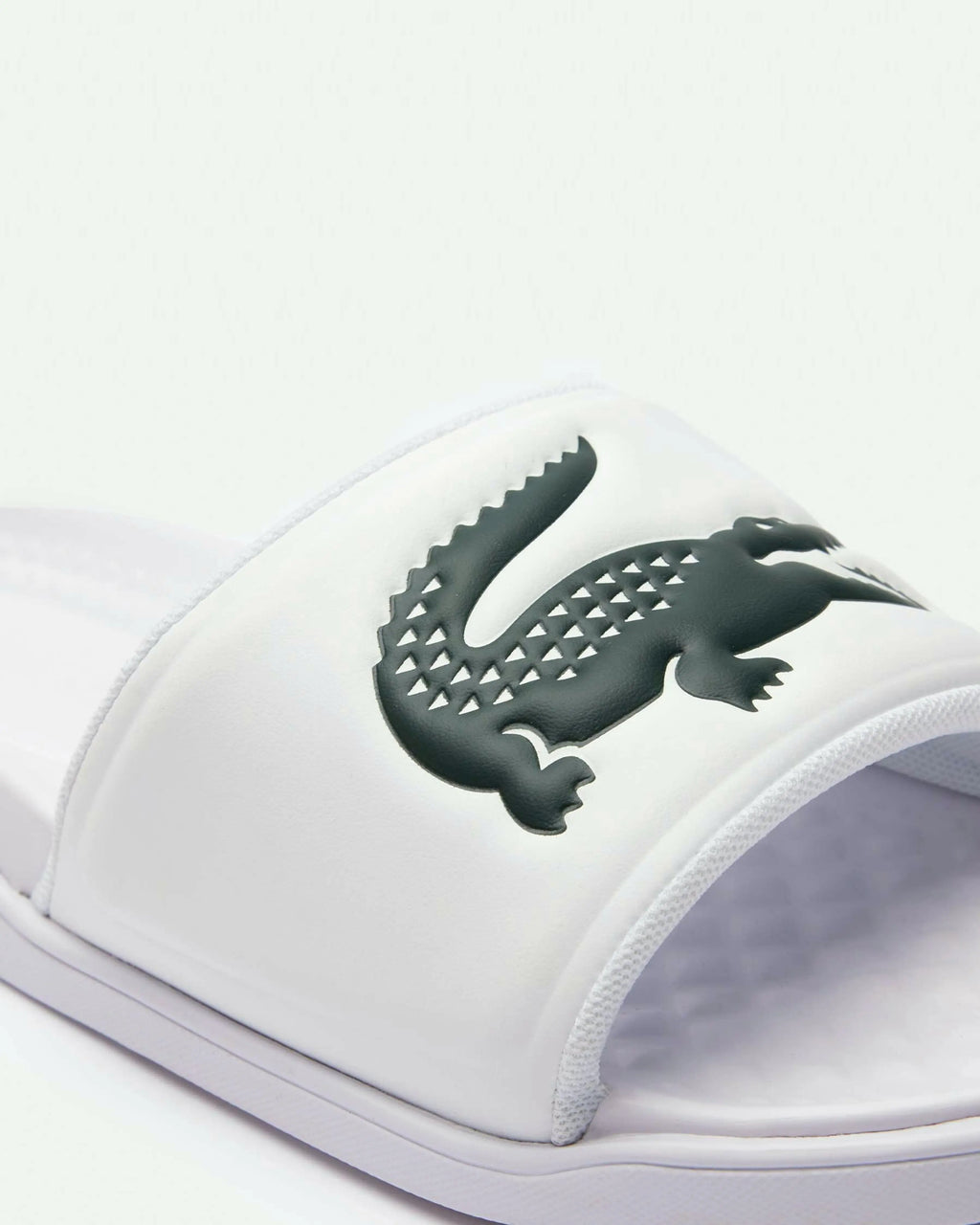 LACOSTE SERVE CROCO DUALISTE SLIDE  - White Dark Green
