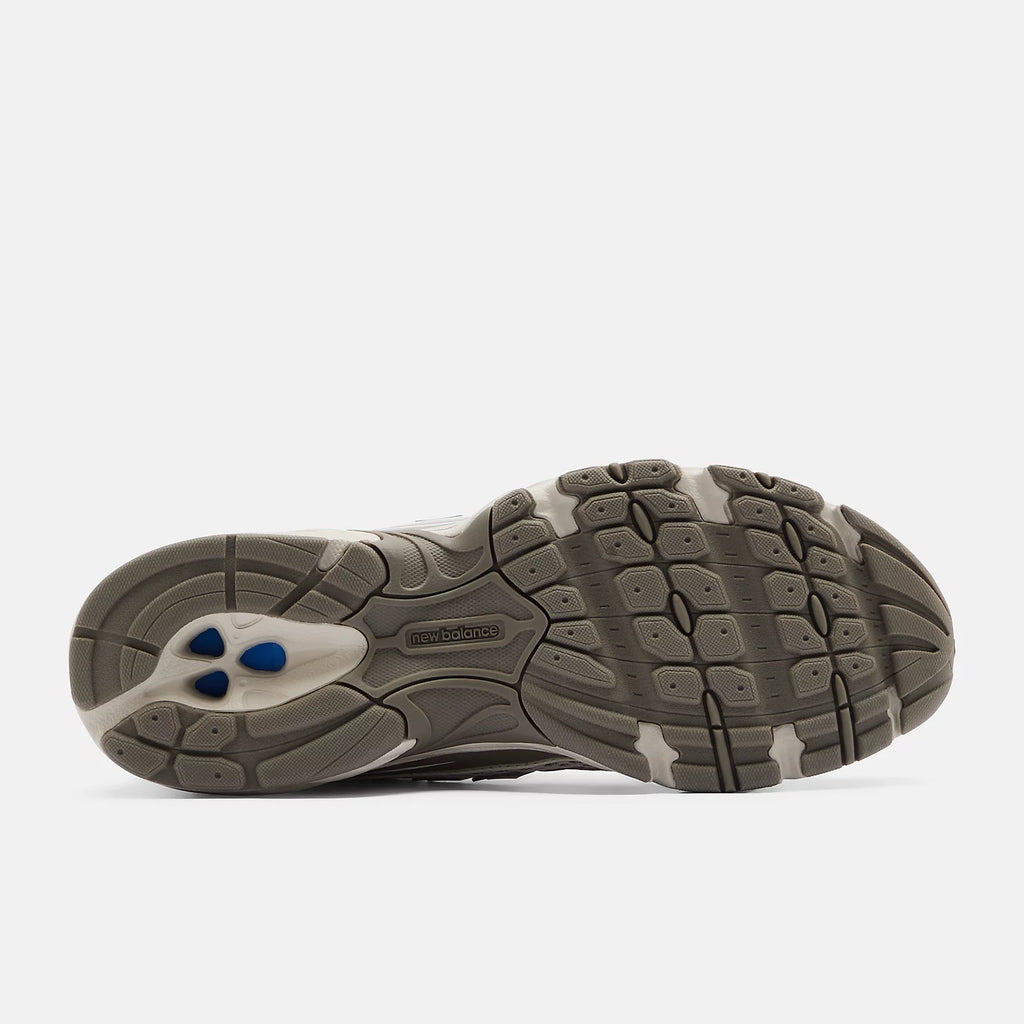 NEW BALANCE  740SA2 - Dark Beige Grey