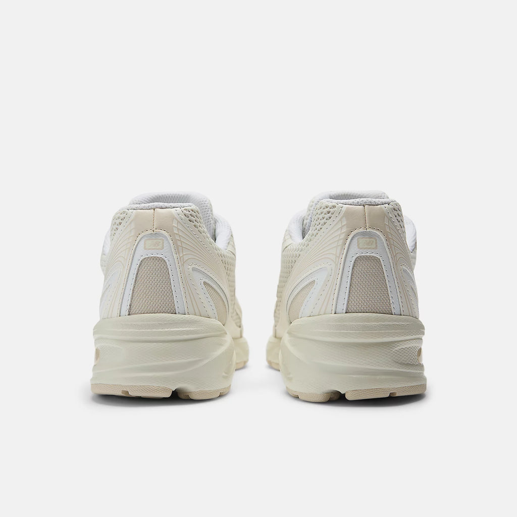 NEW BALANCE 740KP2 -Bisque con Angora y Sea Salt