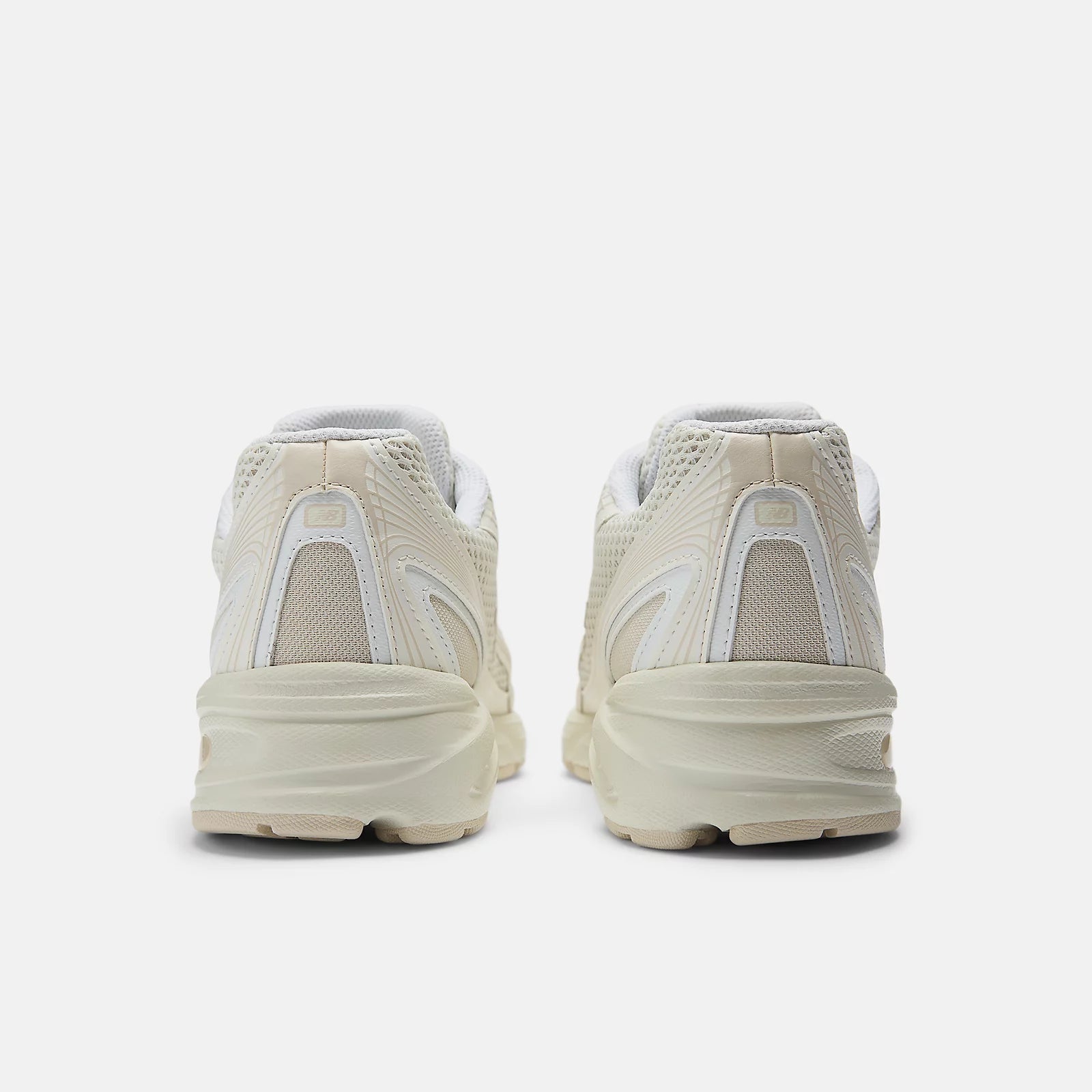 NEW BALANCE 740KP2 -Bisque con Angora y Sea Salt