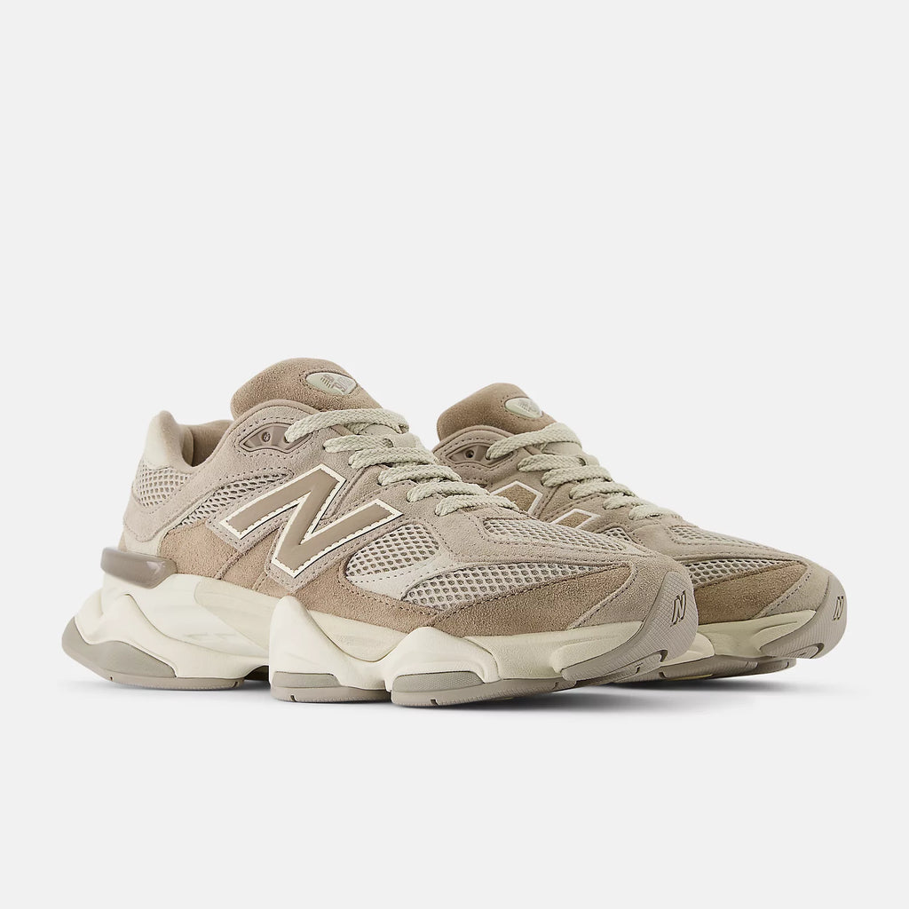 NEW BALANCE 9060ERC -Mushroom con Arid Stone