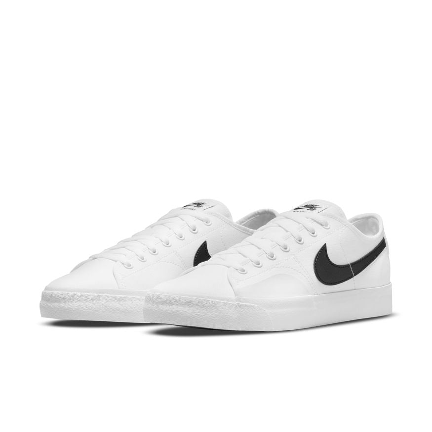NIKE SB BLAZER COURT - WHITE / BLACK - FREESTYLE LLORET