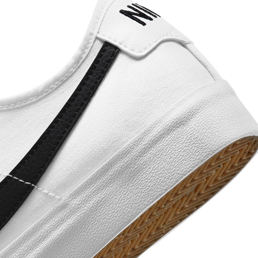 NIKE SB BLAZER COURT - WHITE / BLACK - FREESTYLE LLORET