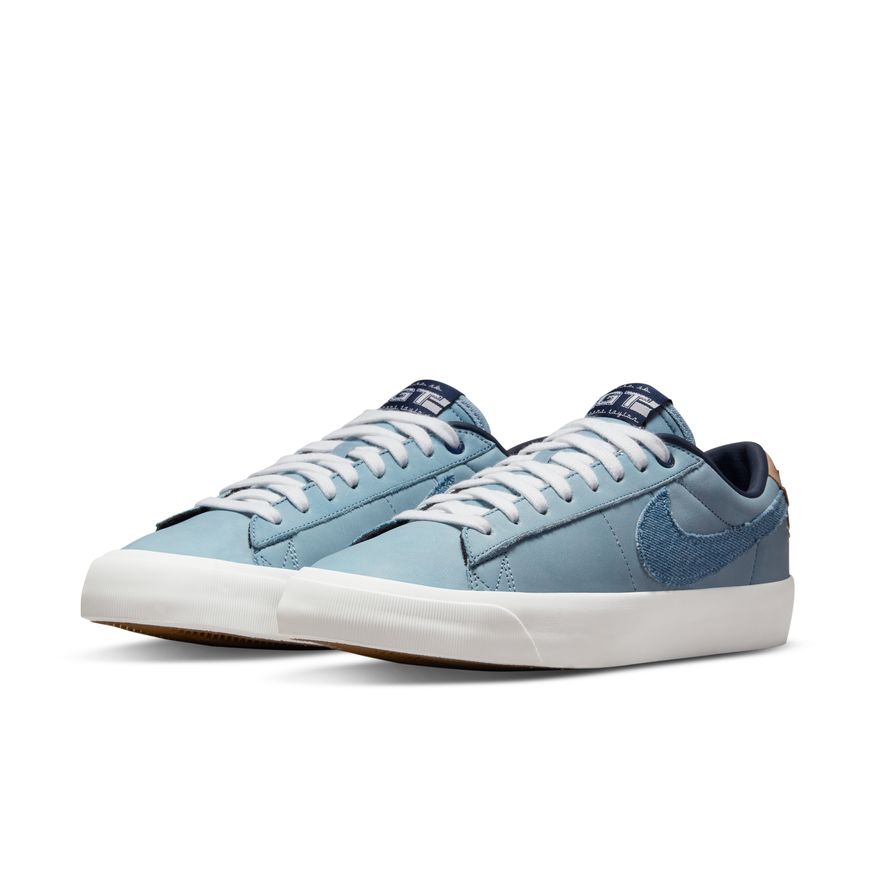 NIKE SB BLAZER LOW PRO GT PRM "DENIM SWOOSH" - white / midnight navy - FREESTYLE LLORET